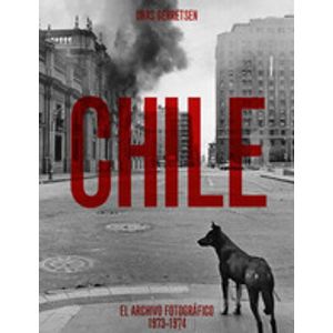 Portada del libro CHILE EL ARCHIVO FOTOGRAFICO 1973 1974 Autor GERRETSEN, CHAS